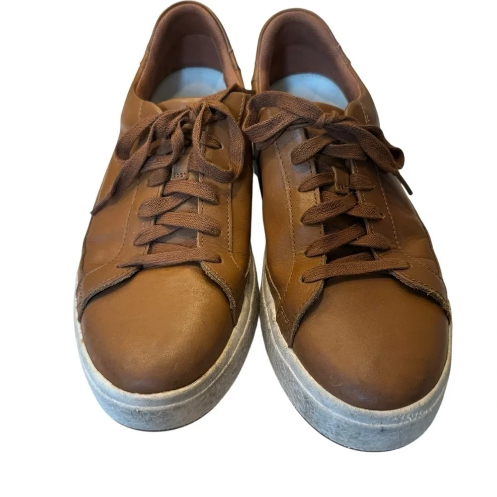 Kizik Vegas Hands Free Sneakers, M10.5/W12